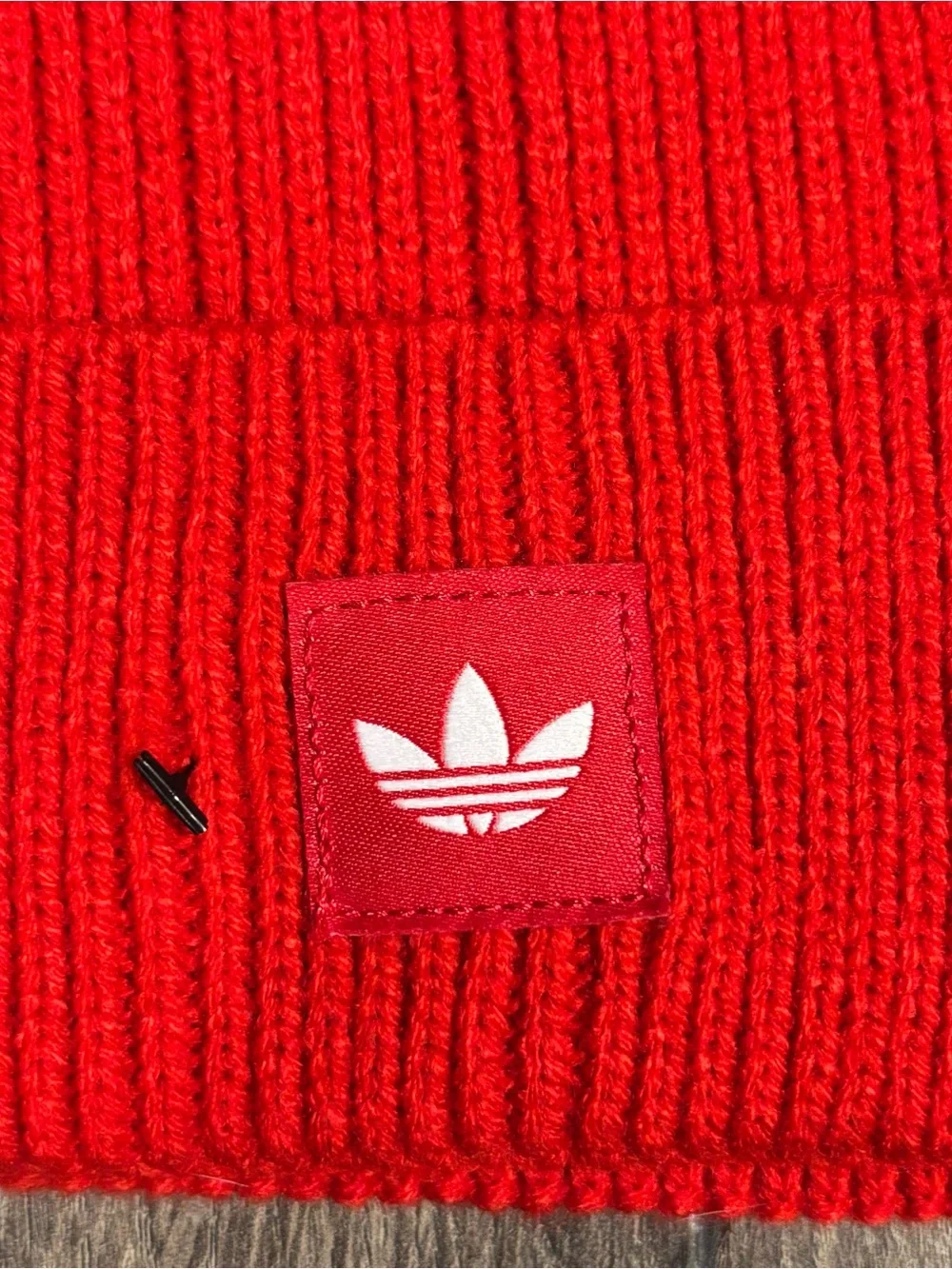ADIDAS Men’s 2 Pack Folded Beanies NEW WITH TAGS Navy and Red One Size Fits Most